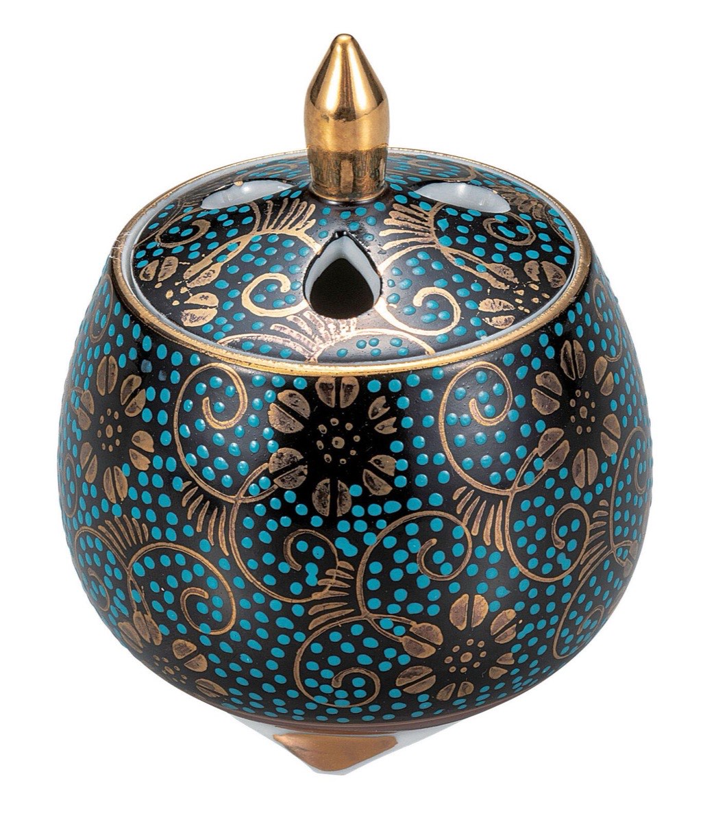 Japanese Incense Burner, Mini Kutani Ware Blue Dot Clematis Porcelain Koro — view 4