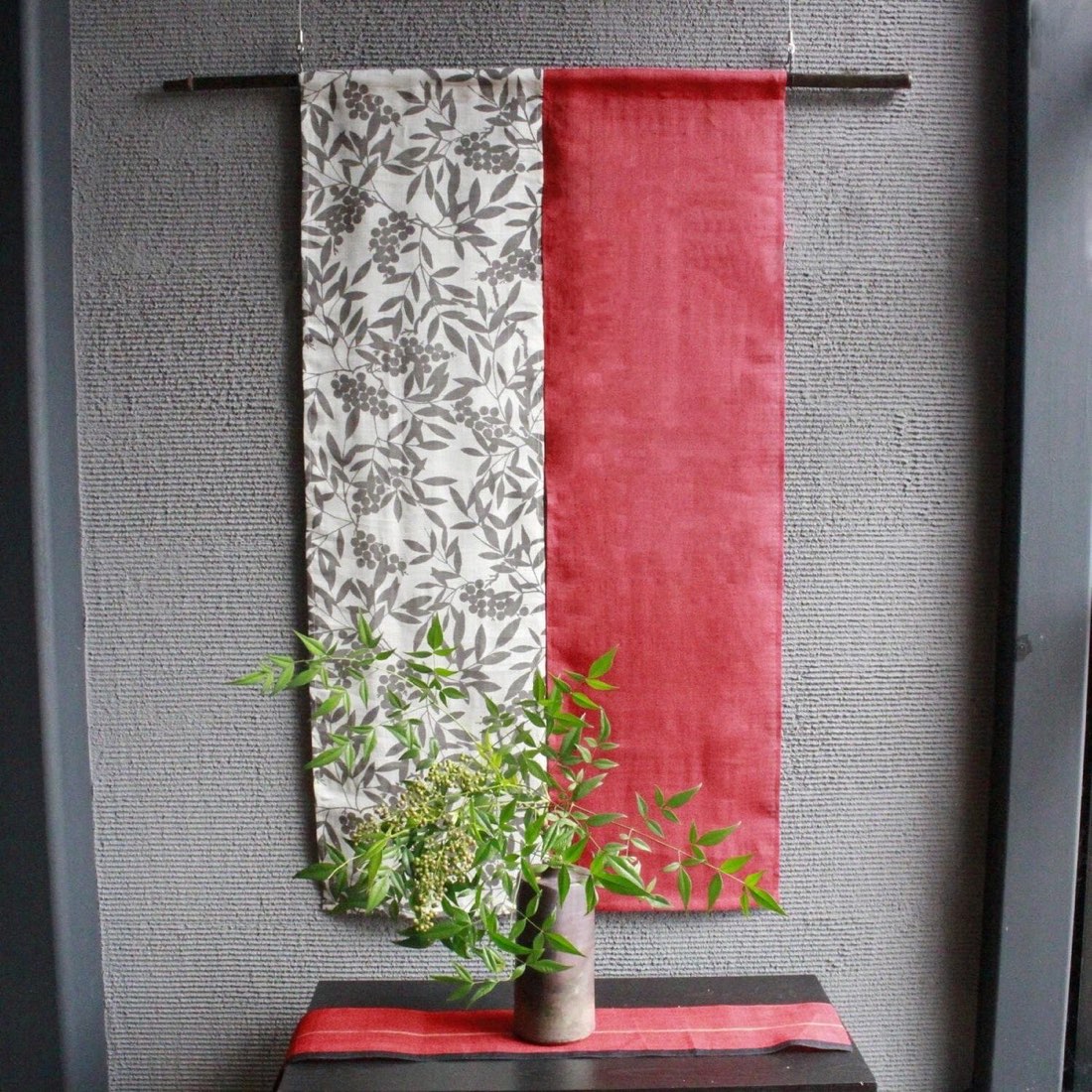 Japanese Linen Noren Curtain, Red Nanten Motif, Handwoven Iono Fabric, 33.1 x 59.1 in — view 3