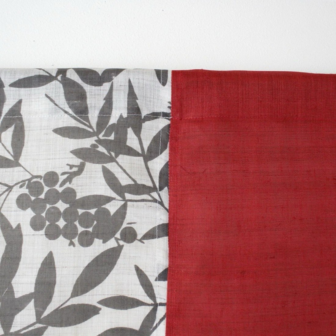Japanese Linen Noren Curtain, Red Nanten Motif, Handwoven Iono Fabric, 33.1 x 59.1 in — view 9