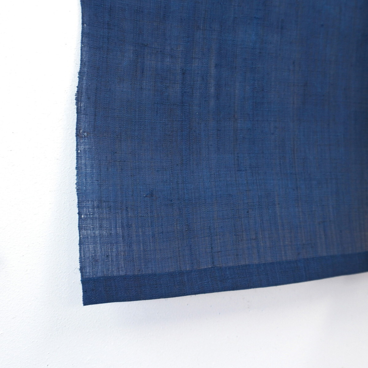 Japanese Linen Noren Curtain, Triple Panel, Half-Dyed Indigo, Grey & Sky Blue, 33.1 x 47.2 in, Handwoven Ramie, Made in Japan — view 4