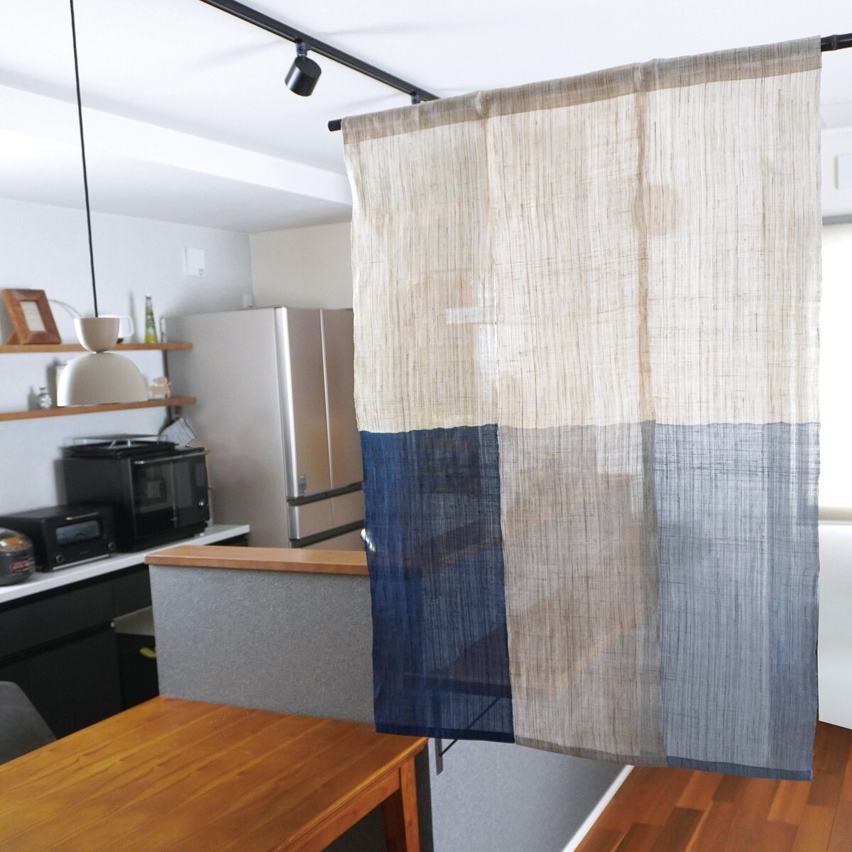 Japanese Linen Noren Curtain, Triple Panel, Half-Dyed Indigo, Grey & Sky Blue, 33.1 x 47.2 in, Handwoven Ramie, Made in Japan — view 9