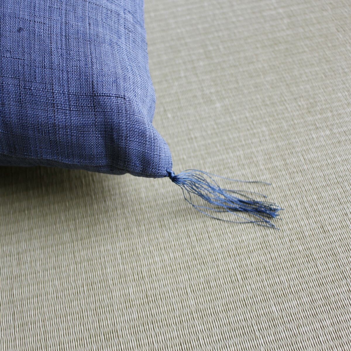 Japanese Linen Tea Cushion (Zabuton), Dragonfly Motif, Hanada Blue, 16.5 x 17.7 in, Hand-Dyed, Made in Japan — view 5
