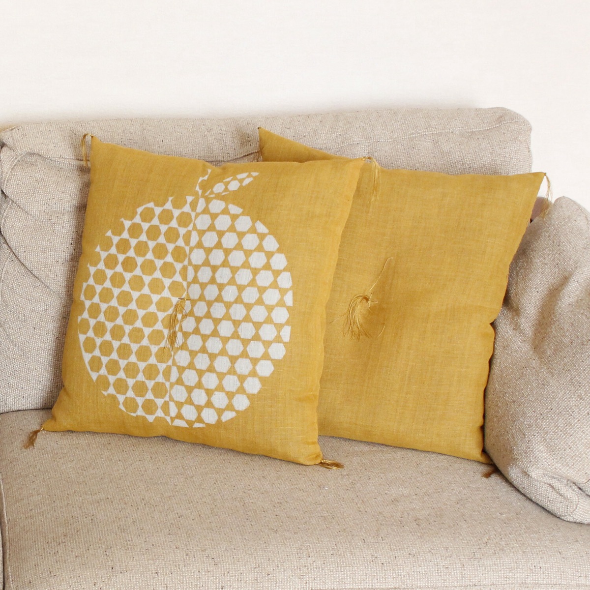 Japanese Linen Tea Cushion (Zabuton), Ihira Weave, Tortoiseshell Apple Motif, Mustard, 16.5 x 17.7 in, Made in Japan — view 9