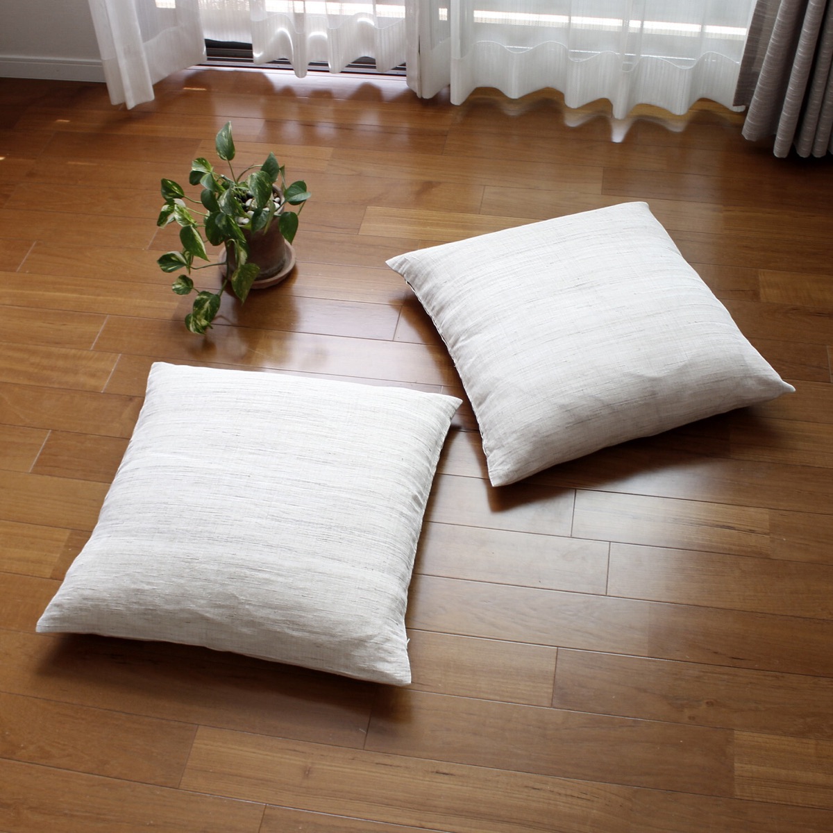 Japanese Linen Zabuton Floor Cushion Cover, Plain Natural Ecru, 21.7 x 23.2 in, Iono Weave, Made in Japan — view 6