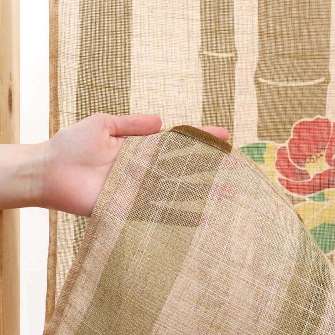 Japanese Noren Door Curtain, Bamboo and Camellia, 33.5 x 35.4 in, Made in Japan — view 4