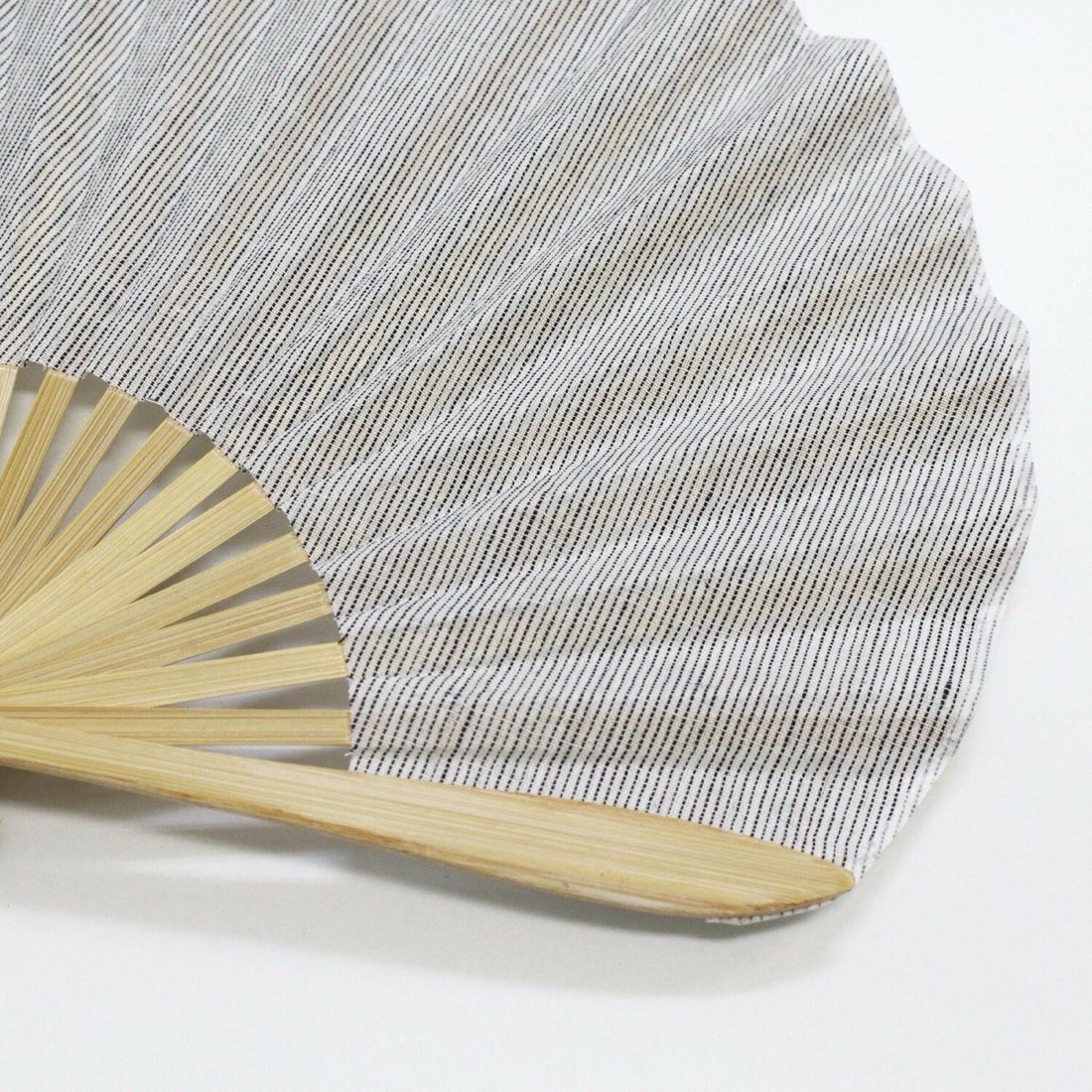 Japanese Shell Sensu Fan, Linen Ojiya Chijimi Natural Stripe, Bamboo Frame, Made in Japan — view 4