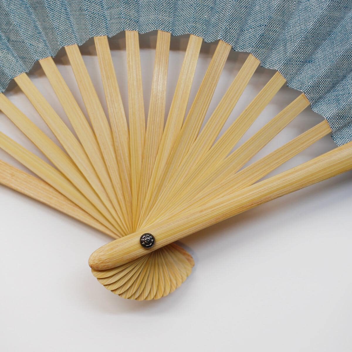 Japanese Shell Sensu Fan, Linen Ojiya Chijimi Pale Blue, Bamboo Frame, Made in Japan — view 7