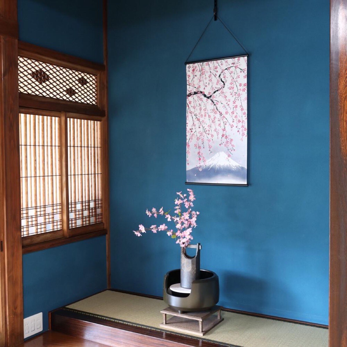 Japanese Tapestry Wall Hanging, Weeping Sakura, Mount Fuji, 18.1 x 32.3 in — view 10
