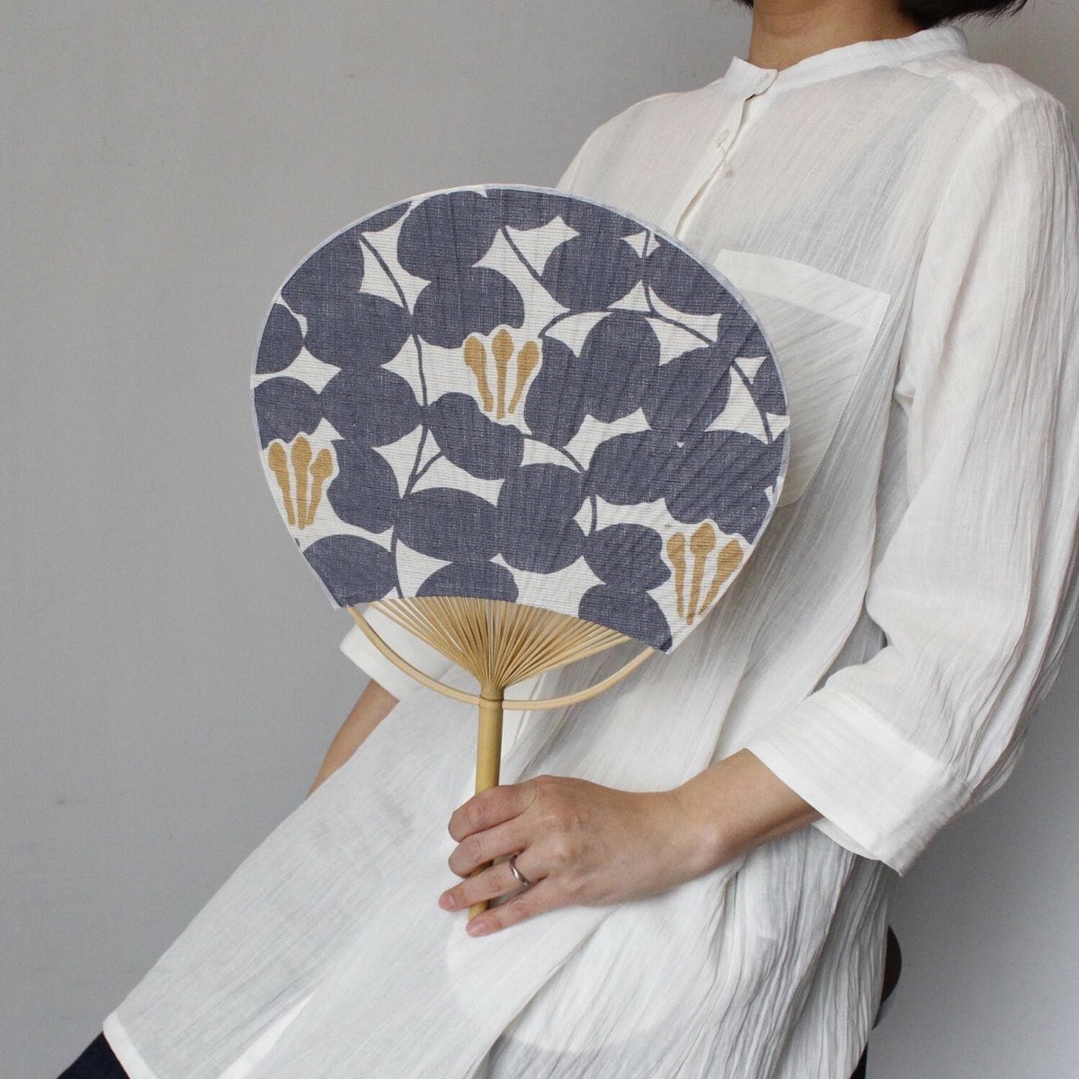 Japanese Uchiwa Hand Fan, Linen Floral Pattern Motif, Bamboo Frame, Made in Japan — view 2