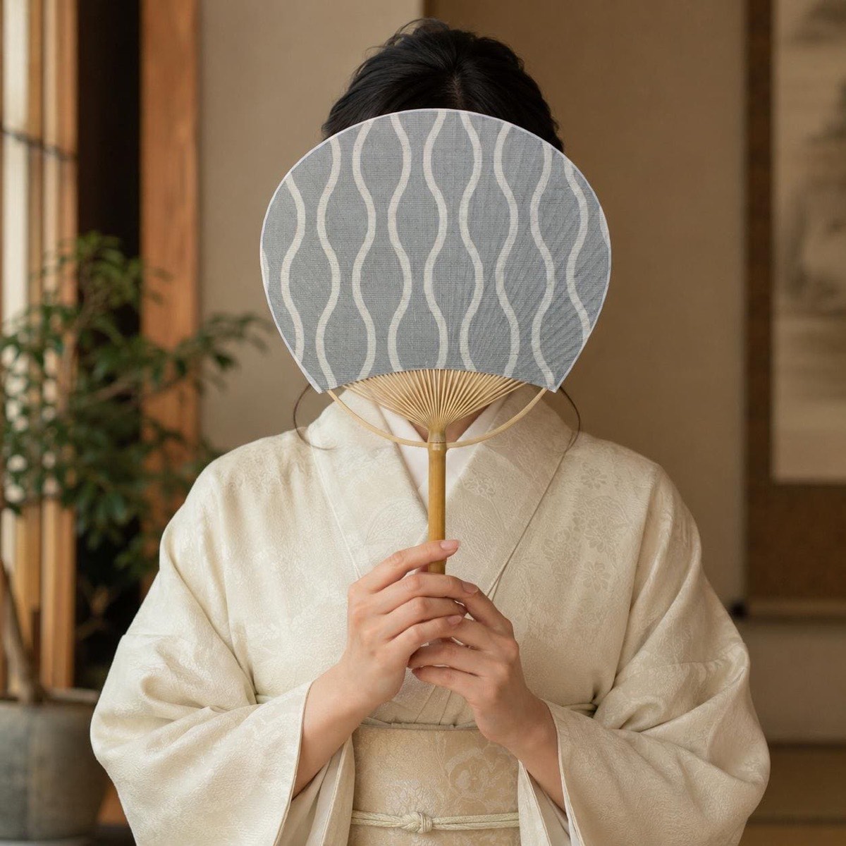 Uchiwa and Sensu: Japan's Two Traditional Hand Fans